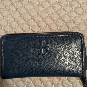 Tory Burch wallet